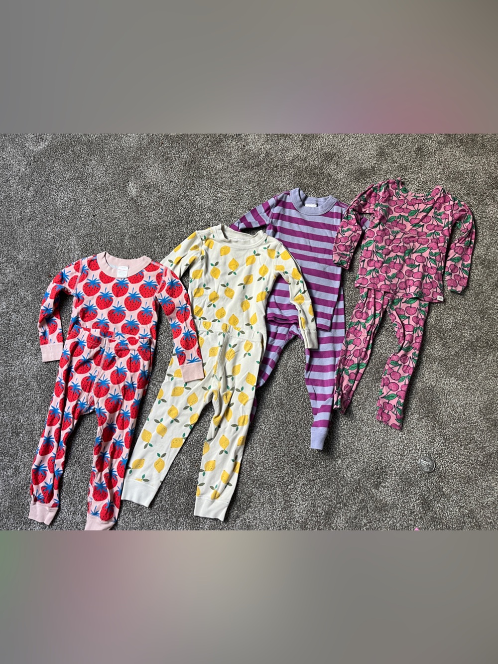 Girls pajamas - size 3T